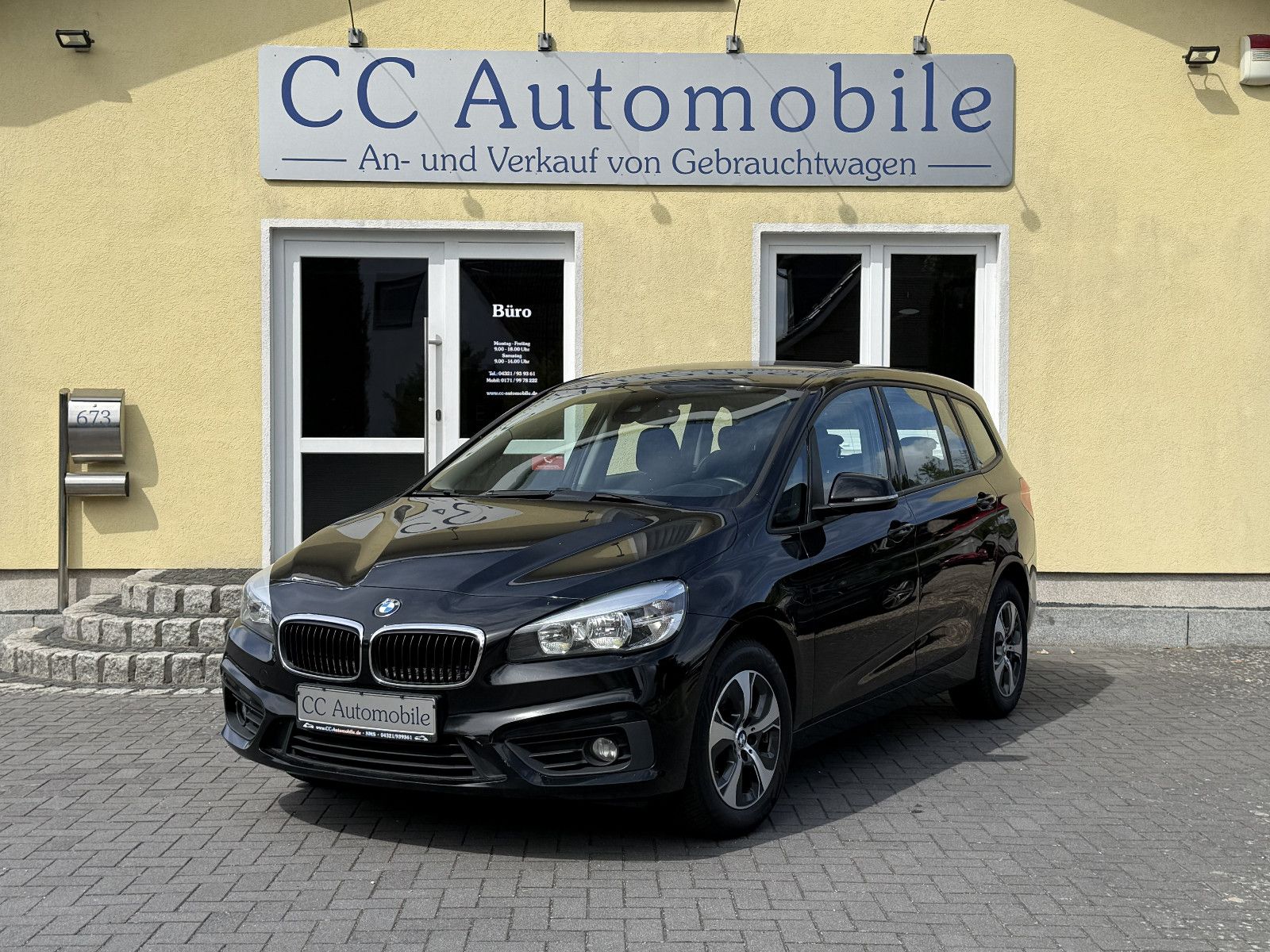 BMW 216 - 1