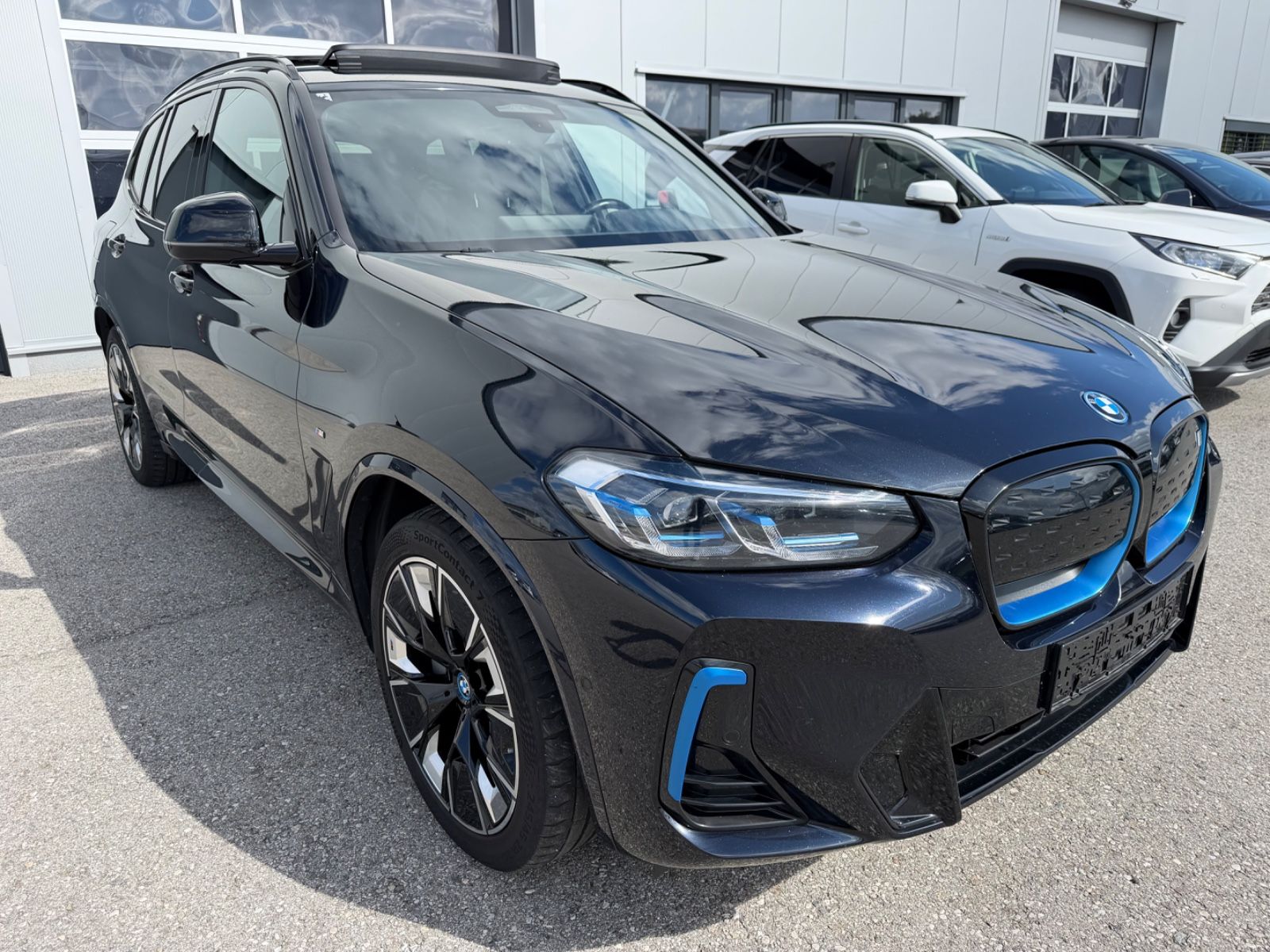BMW iX3 M Sport Inspiring *93,7% SOH*LASER*PANORAMA* imagem 3