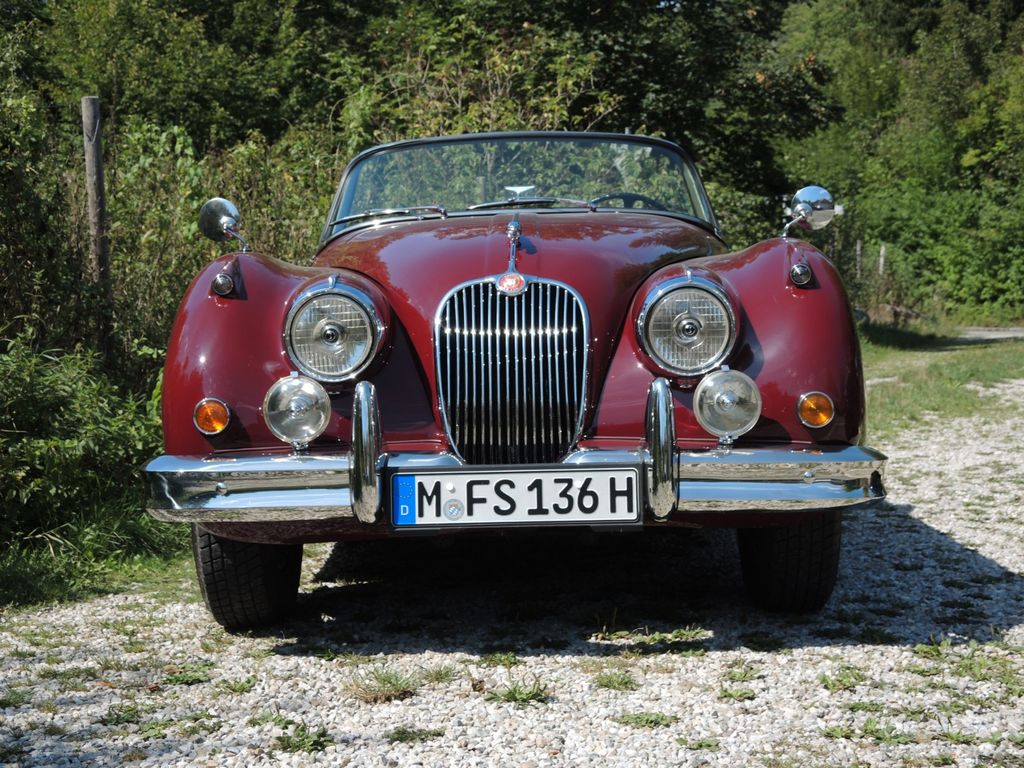 Jaguar XK