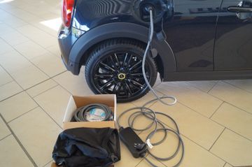 MINI Cooper SE Mini Yours Trim NAVI-LEDER-KAMERA-LED-