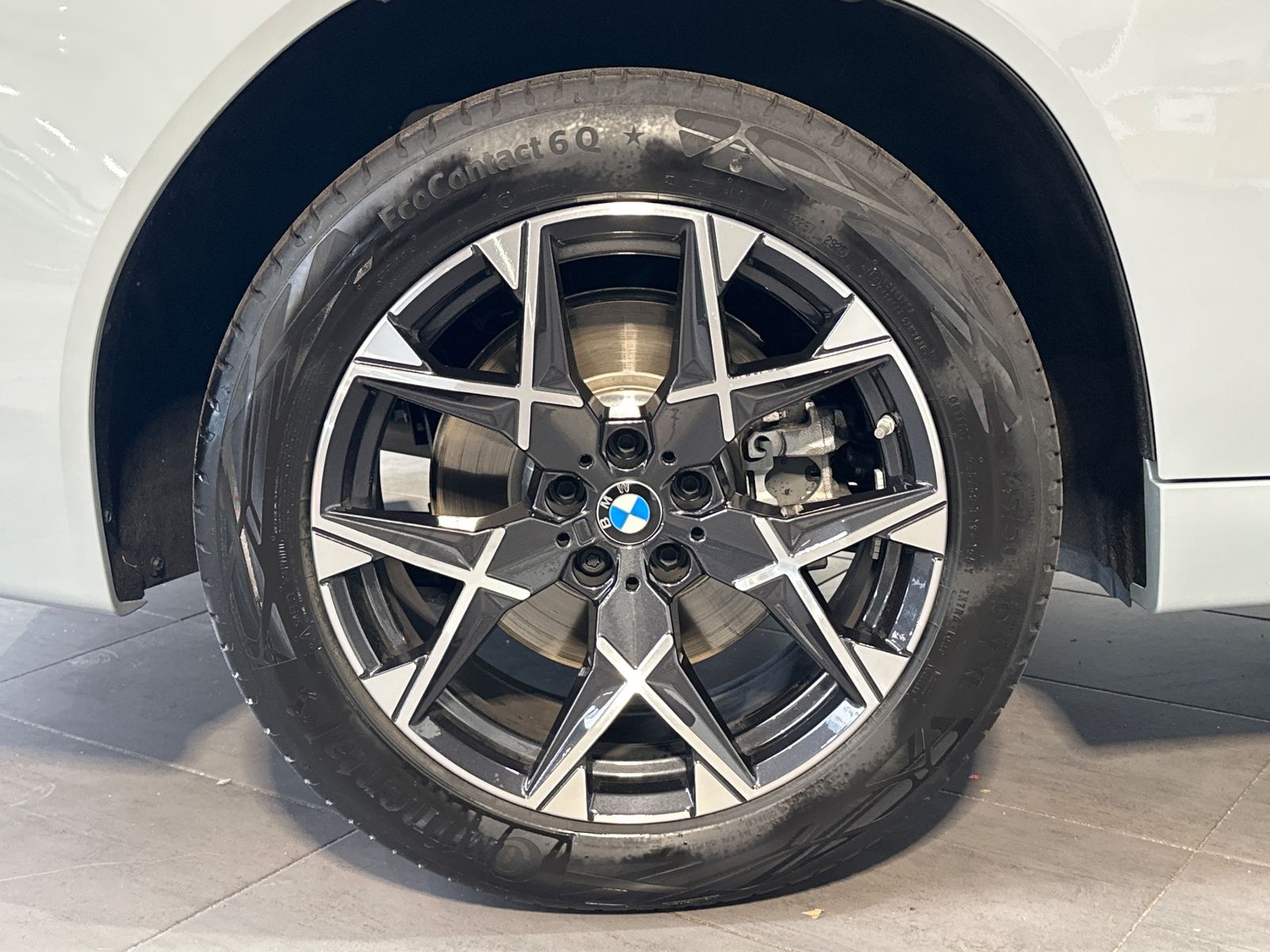 BMW X3 40d xDrive M-Sport NAV+LED+PANO+AHK+STHZG imagem 3