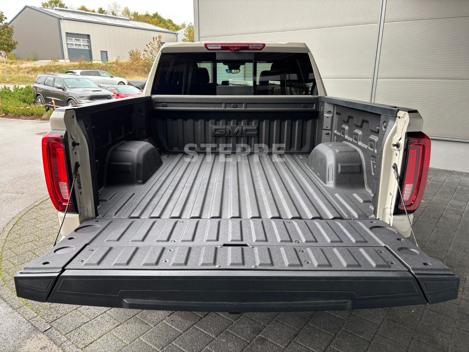 Gmc Sierra 1500 AT4 6.2V8 Crew Cab MY26 AHK 20"Alu