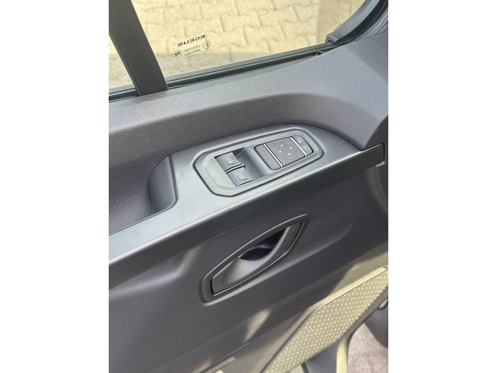 Nissan PRIMASTAR N1 KOMBI6 L2H1 3,0T DCI170 AT ACENTA 2