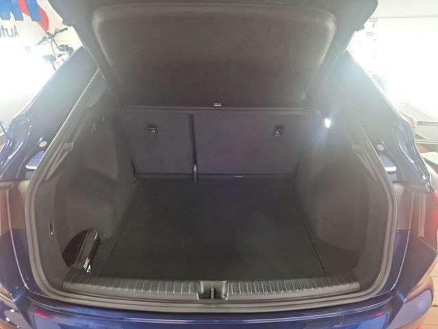 Q4 Sportback 45 e-tron QUATTRO LED+KAMERA+AHK+VC