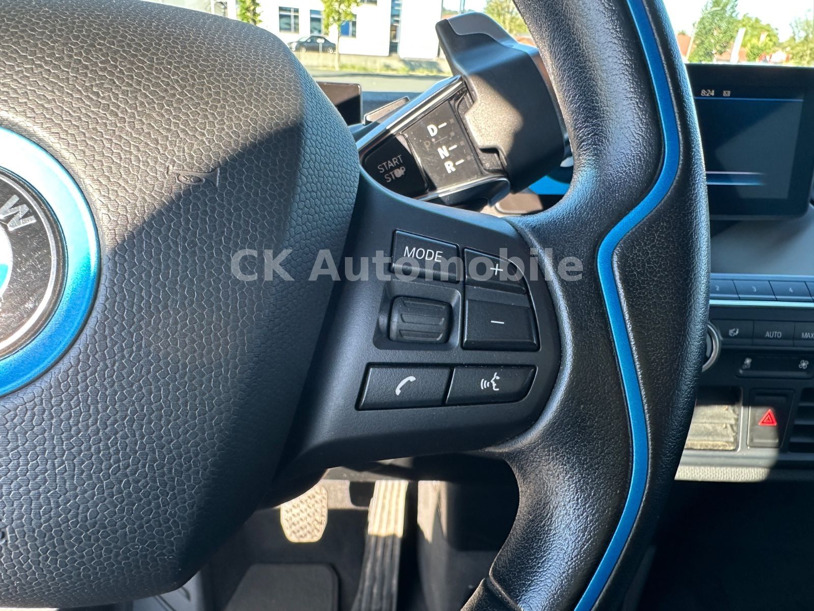 Fahrzeugabbildung BMW i3 REX Hybrid Range Extender/Defekt