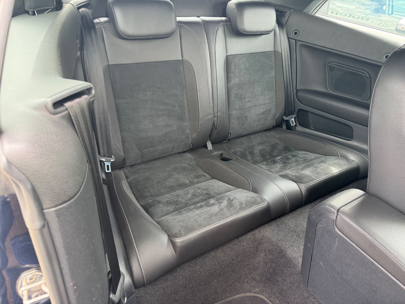 Fahrzeugabbildung Volkswagen Golf VI Cabriolet Leder+Navi+Bluetooth+Sitzheizu