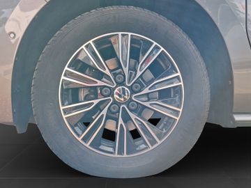 Volkswagen T7 Multivan - 7