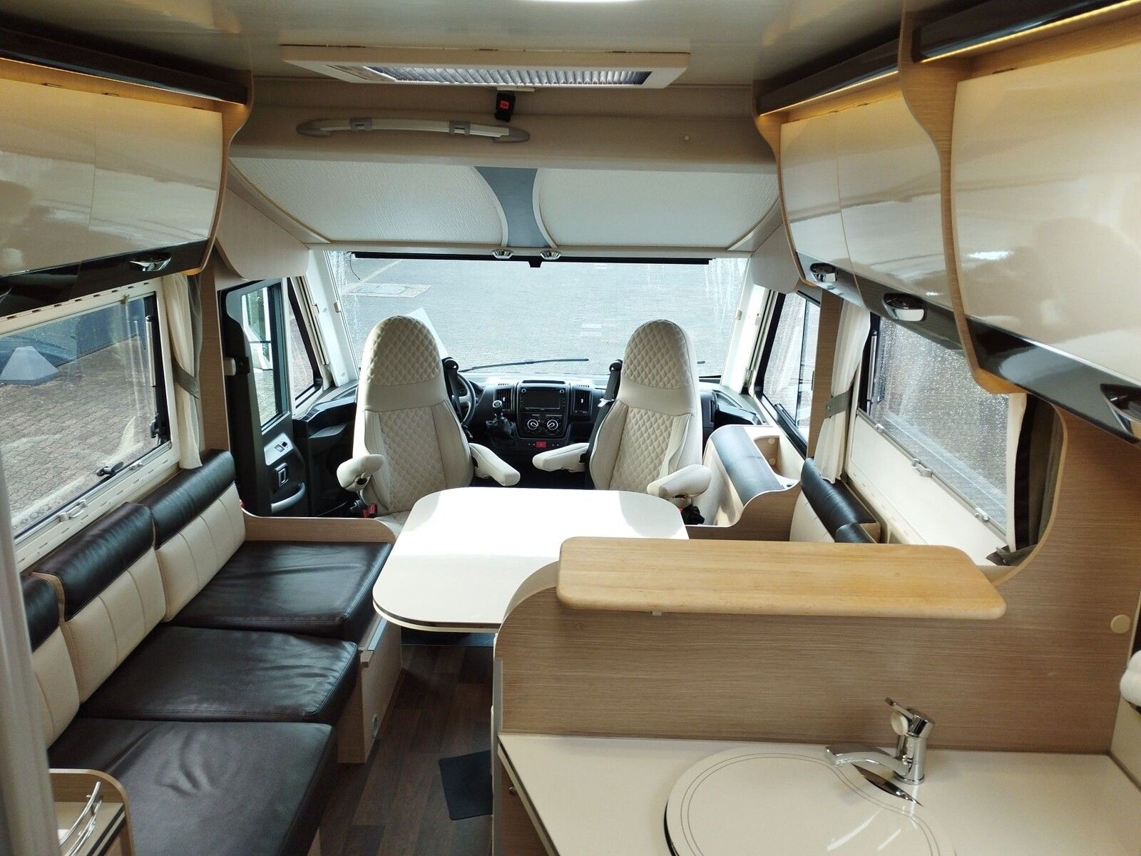 Fahrzeugabbildung Forster I 726 VB