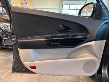 MYAUTOCENTER – Gebraucht- und Jahreswagen mit Werkstattservice in Pfaffenhofen Kia cee´d Sportswagon Vision*2. Hand*Klima*AHK*SHZ*