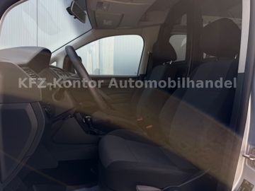 Volkswagen Caddy - 10