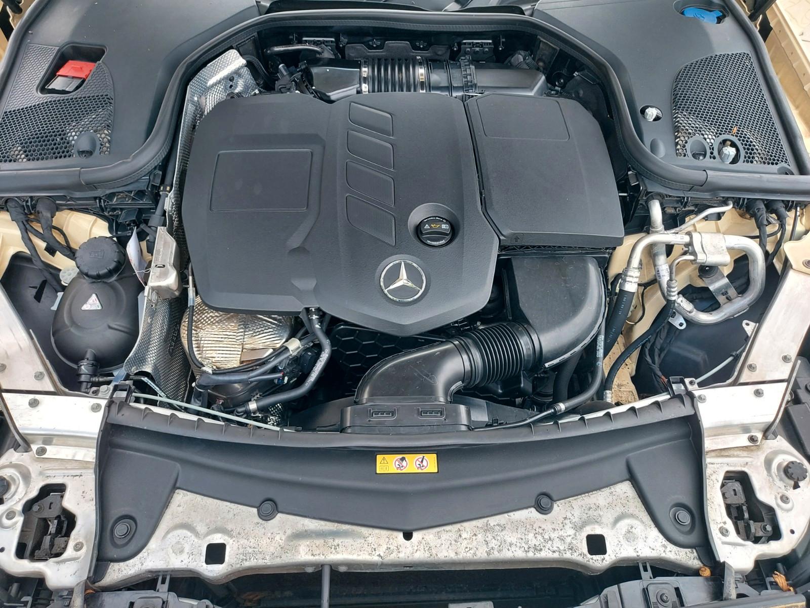 Mercedes-Benz E 220 E Limousine E 220 d Taxi Navi Kamera