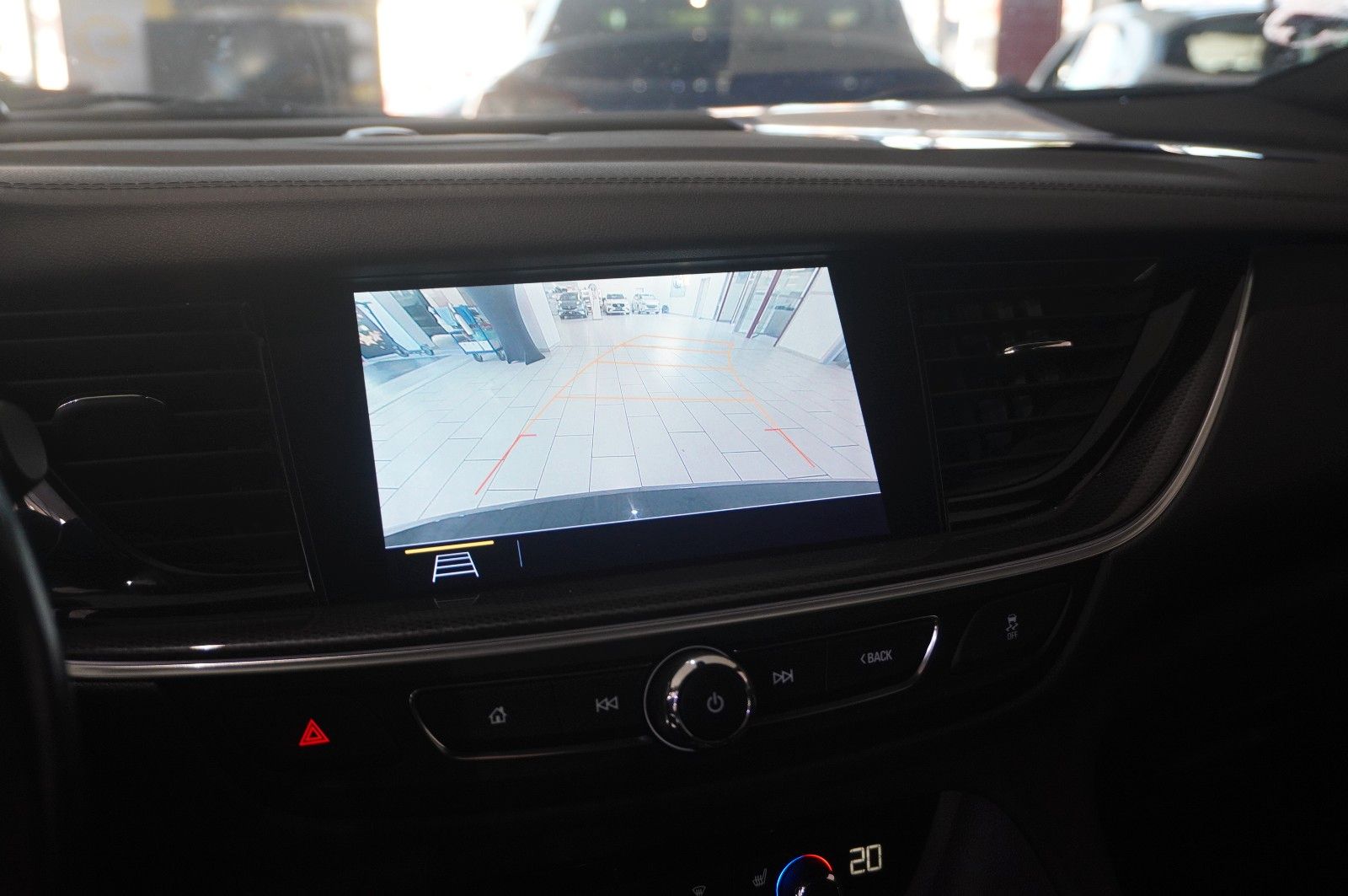 Fahrzeugabbildung Opel Insignia B ST 2.0D ELEGANCE NAVI/LED/KAMERA/HUD
