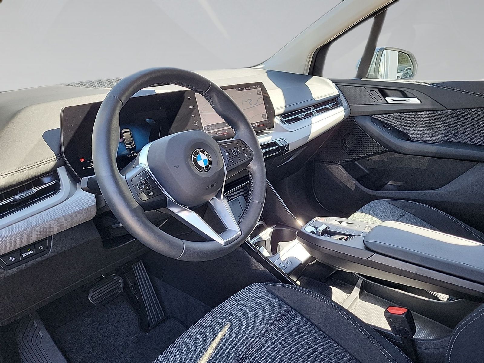 BMW 220 Active Tourer - Bild 4