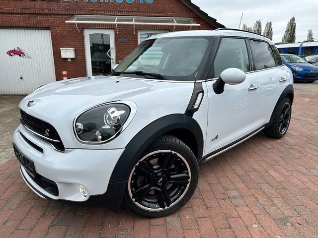 MINI Countryman CooperS All4 NAVI PDC TMP SHD LED PAN