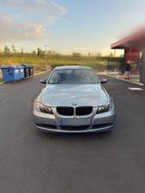 BMW 325i -VFL/Wenig Kilometer/Viel Ausstattung  - BMW 325 aus 2005