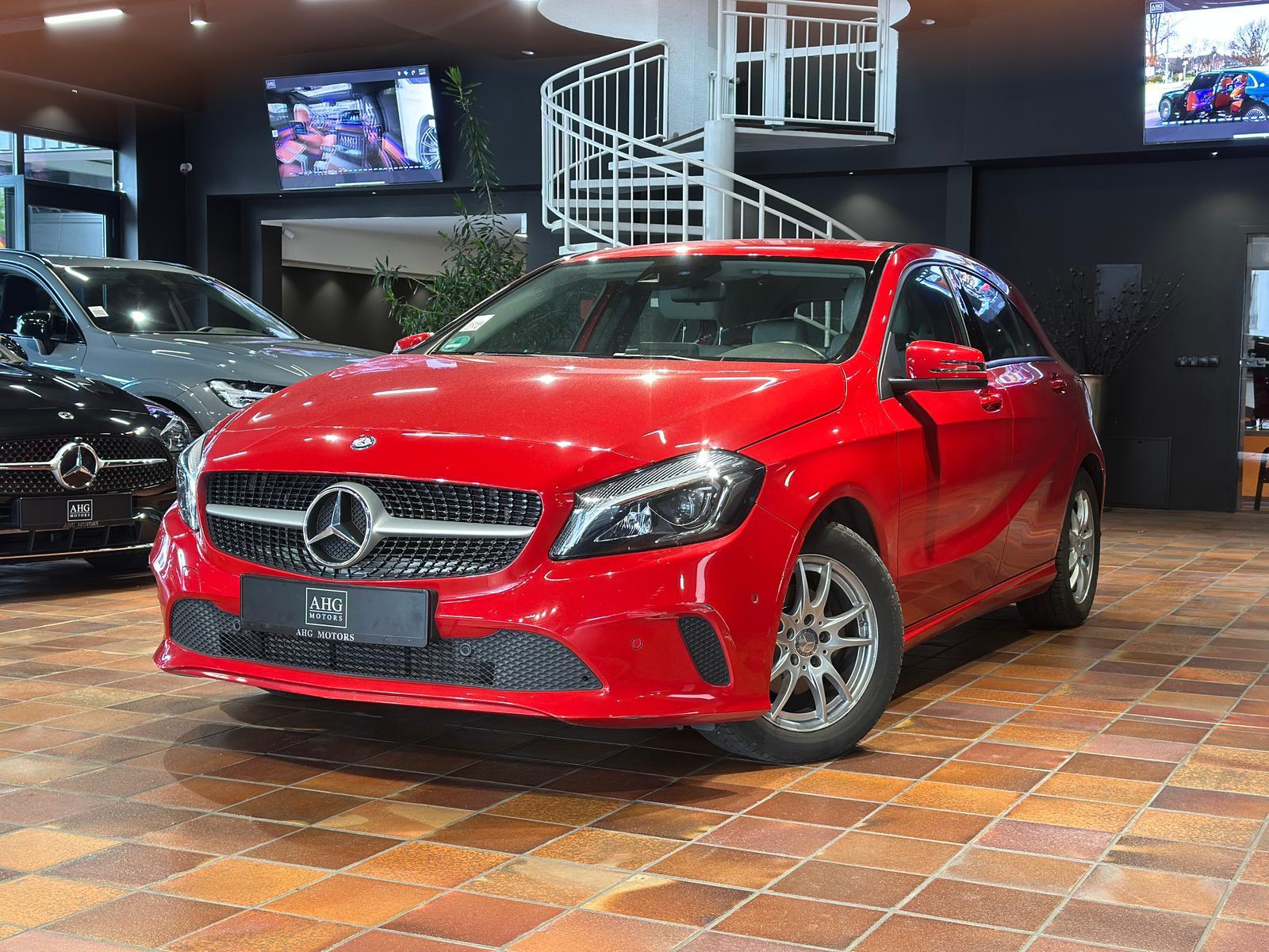 Mercedes-Benz A 180 7G LED LEDER-SPORTSI NAV KAM SPUR TEMPO SH