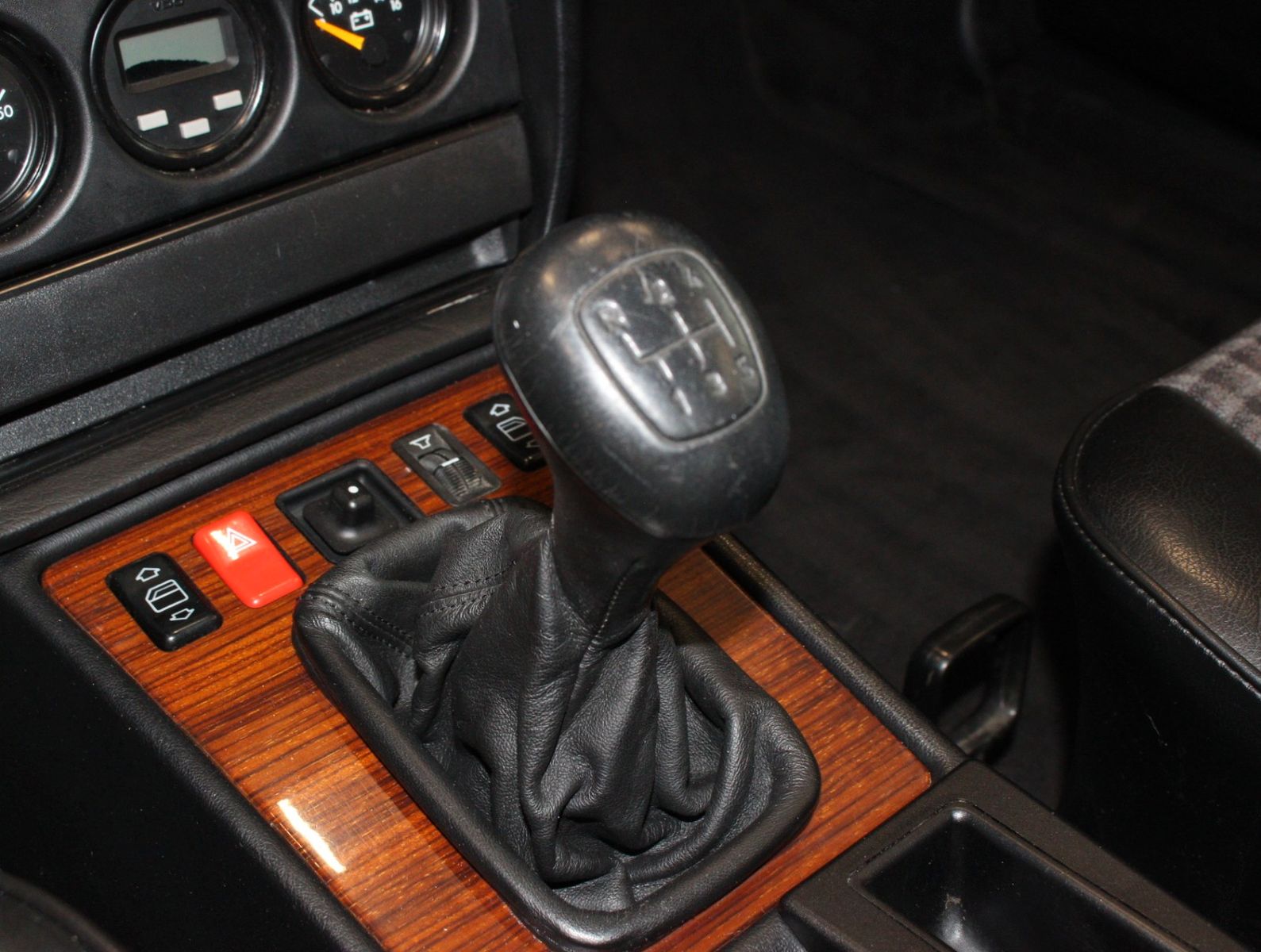 Fahrzeugabbildung Mercedes-Benz 190 2.5 16V*1.Hand *Sammlerzustand