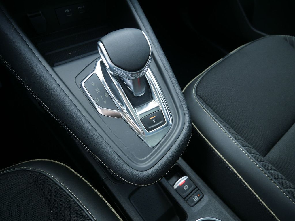 Fahrzeugabbildung Renault Symbioz Iconic E-Tech Full Hybrid 145