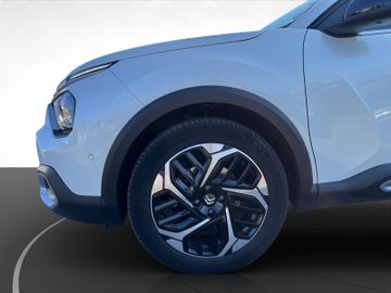 Citroën C4 Shine PT 130 EAT8 Navi+SHZ+HUD+RFK+LM+Carplay