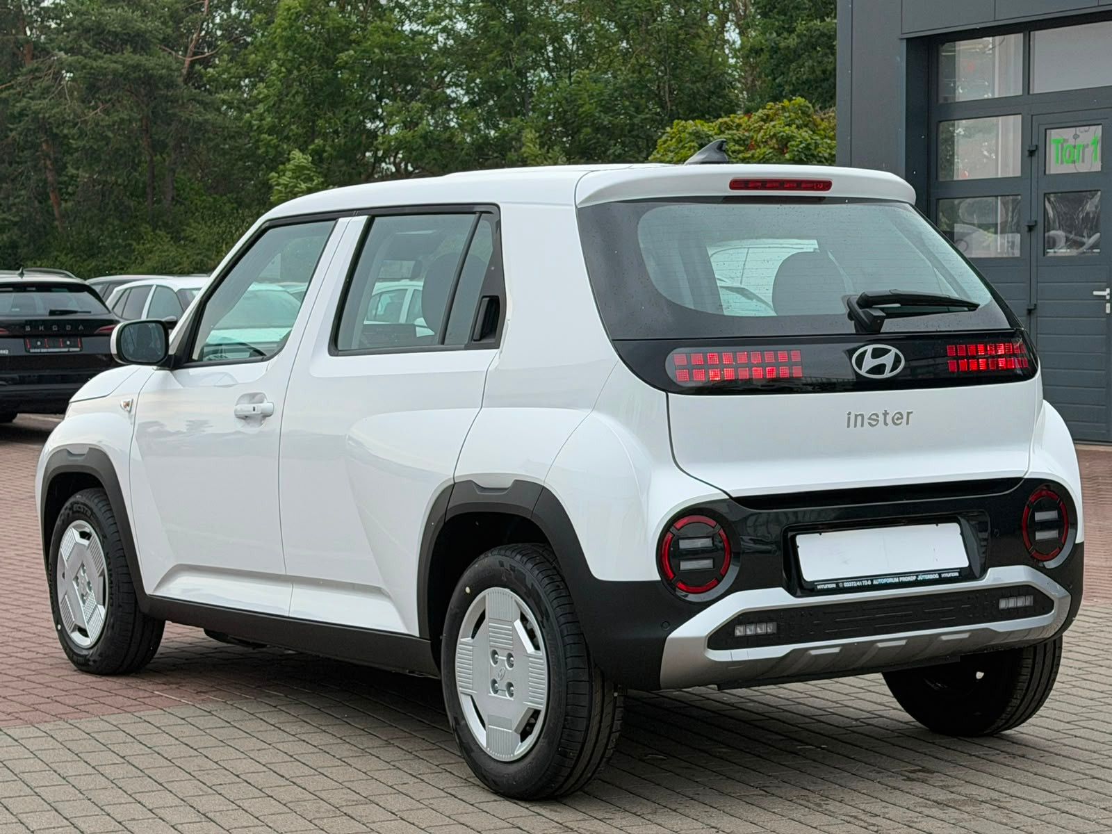 Fahrzeugabbildung Hyundai INSTER Select 85kW *RW370KM*Wärmepumpe*Navi*ACC*