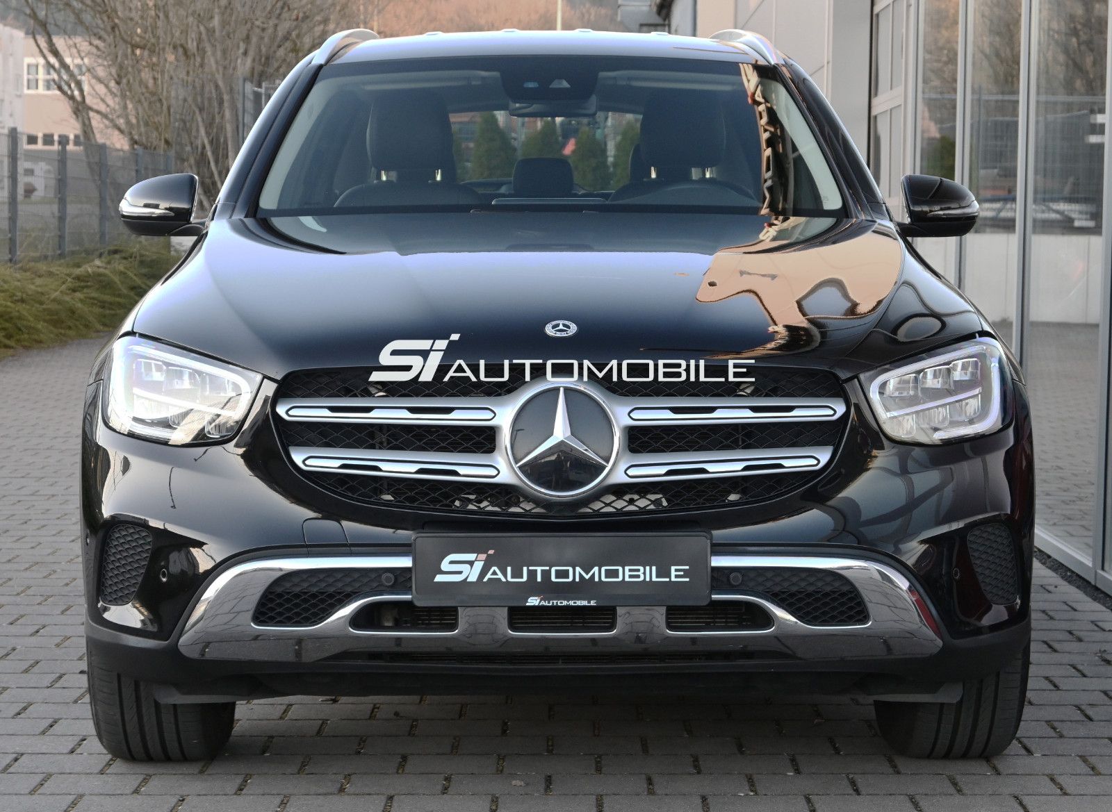 Fahrzeugabbildung Mercedes-Benz GLC 300 4MAT. °AHK°AMG INTERIEUR°SOUND°KAMERA°