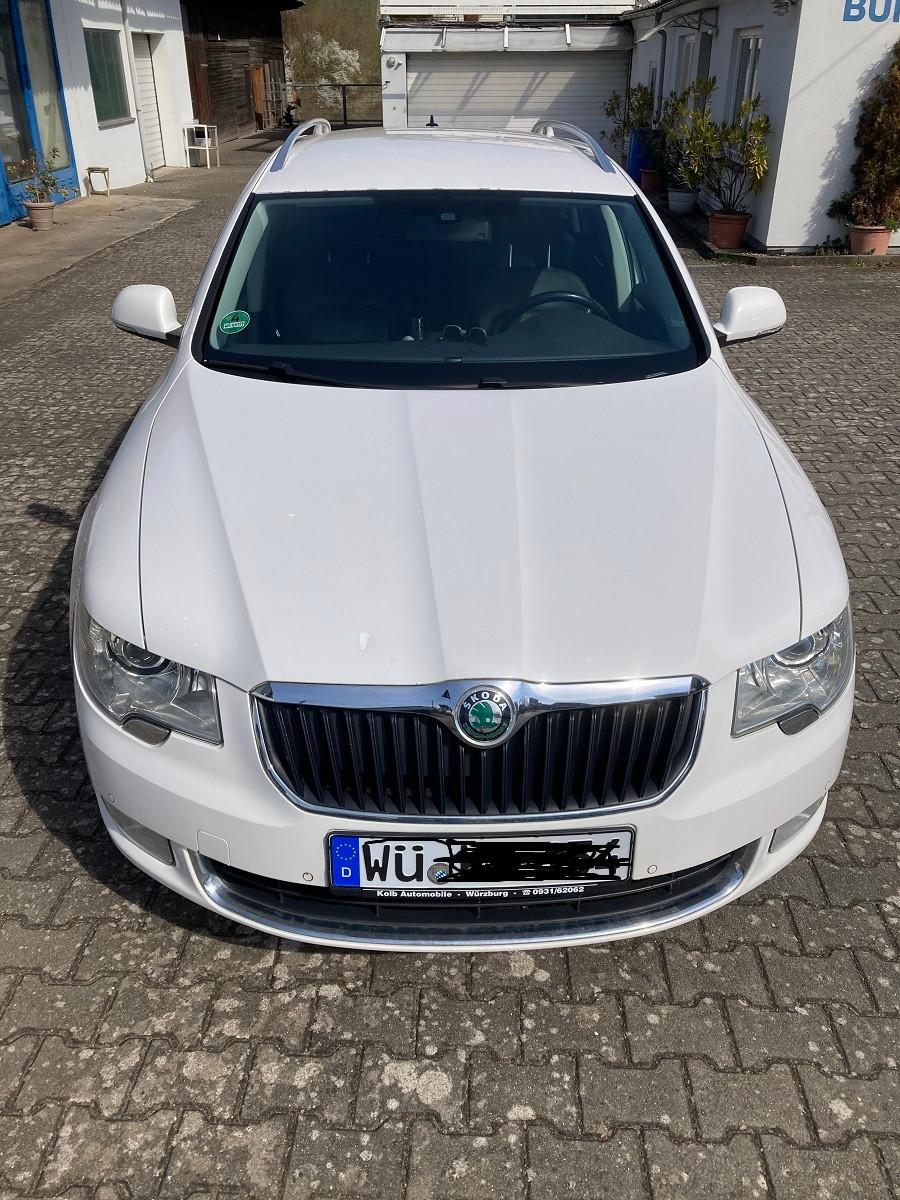 Skoda Superb 2.0 TDI 125kW 4x4 Ambition Combi