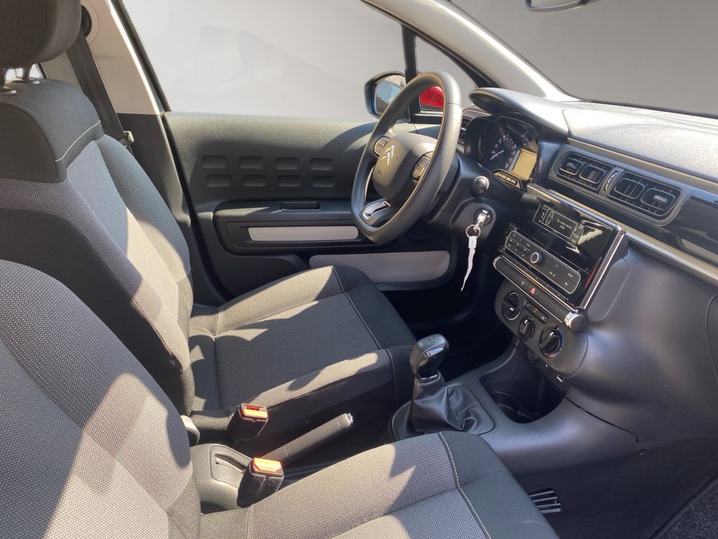 Fahrzeugabbildung Citroën C3 Pure Tech 82 FEEL