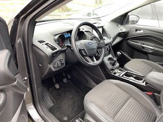 Ford Kuga - 6