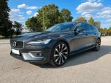 Volvo V60 T6 AWD Geartronic Inscription - VOLL - gebrauchte Volvo V60 aus dem Jahr 2018