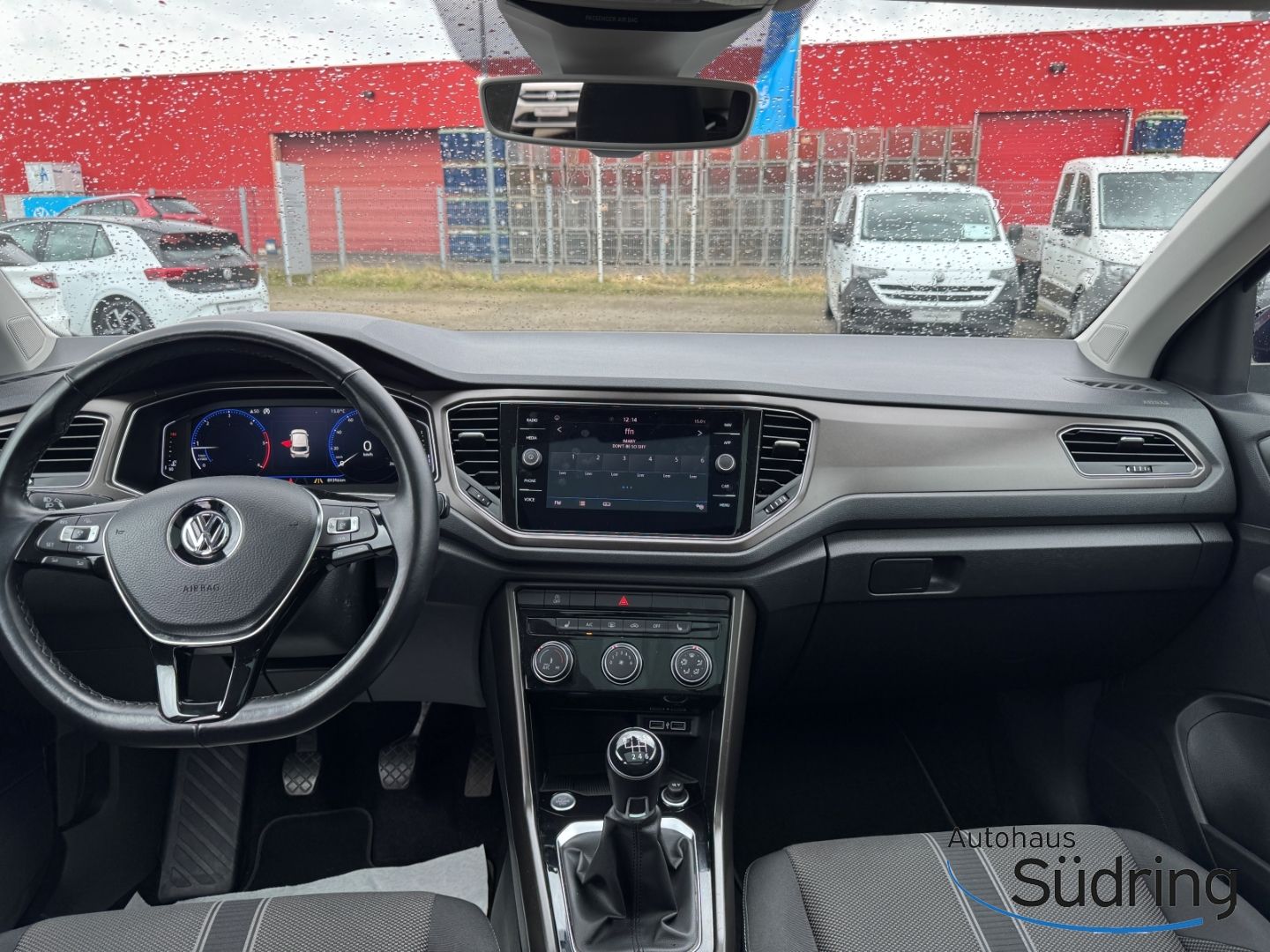 T-Roc 1,6 TDI Style Pano Rückfahrk. Navi AHK