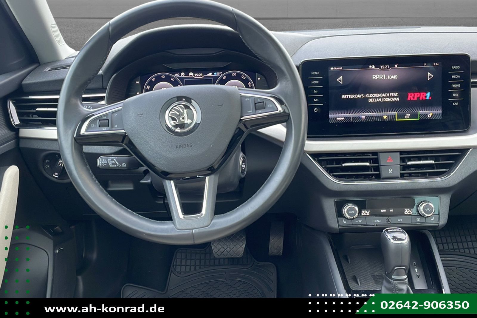 Fahrzeugabbildung SKODA Kamiq Style 1.5 TSI*APP*ACC*LEDER*PANO