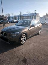BMW X1 xDrive20d Automatik | Panorama-Dach... - BMW X1: Panorama Dach