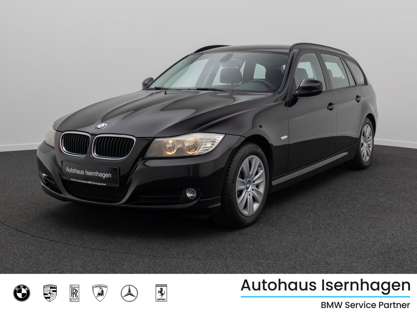 Fahrzeugabbildung BMW 318d GeschwindigReg KlimaAut PDC AHK Nebelschein