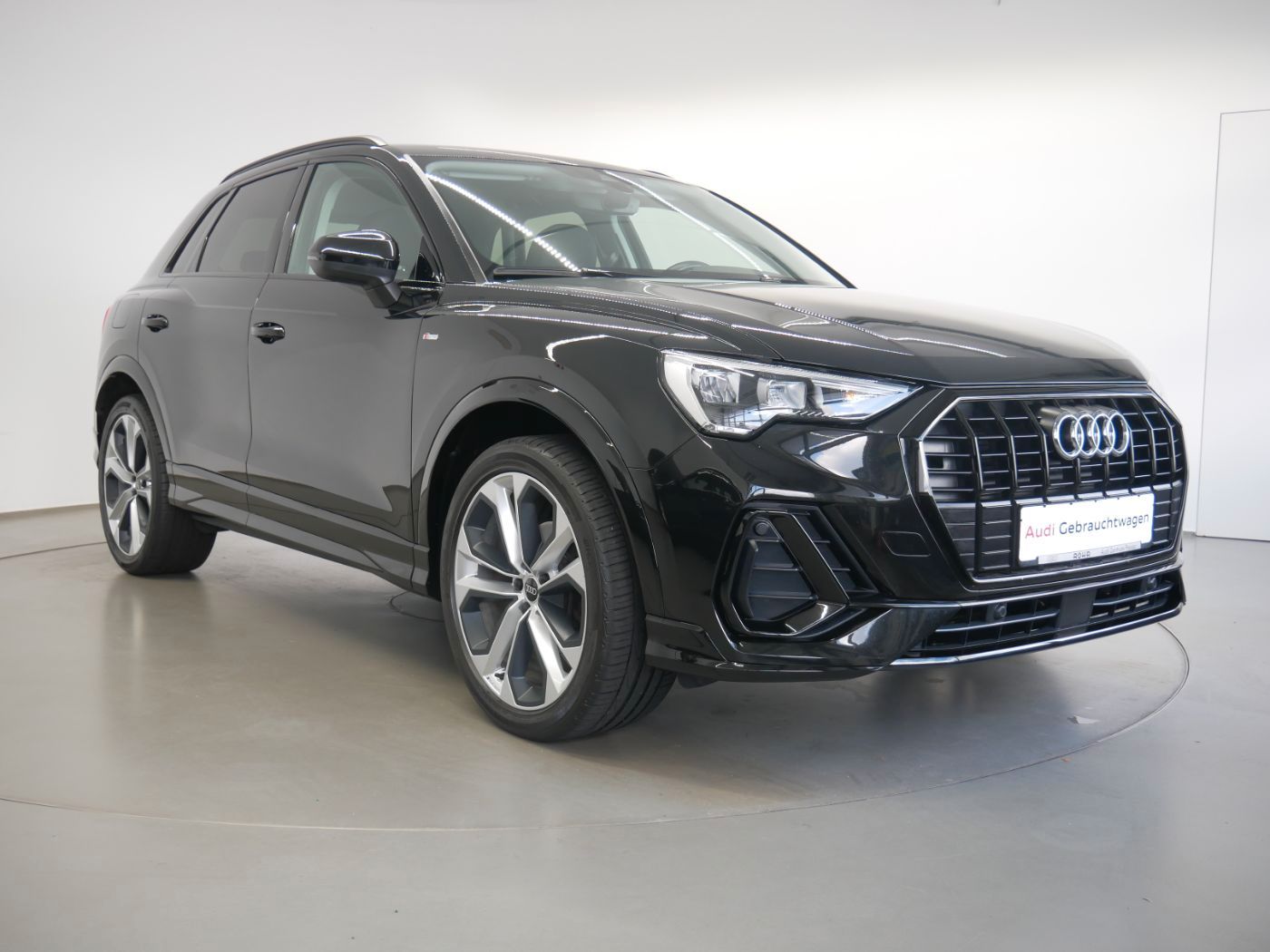 Audi Q3 35 TFSI S line Stdhzg. PDC GRA SHZ DAB imagem 3
