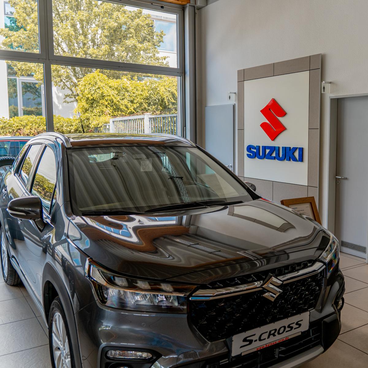 showroom-image-bottom
