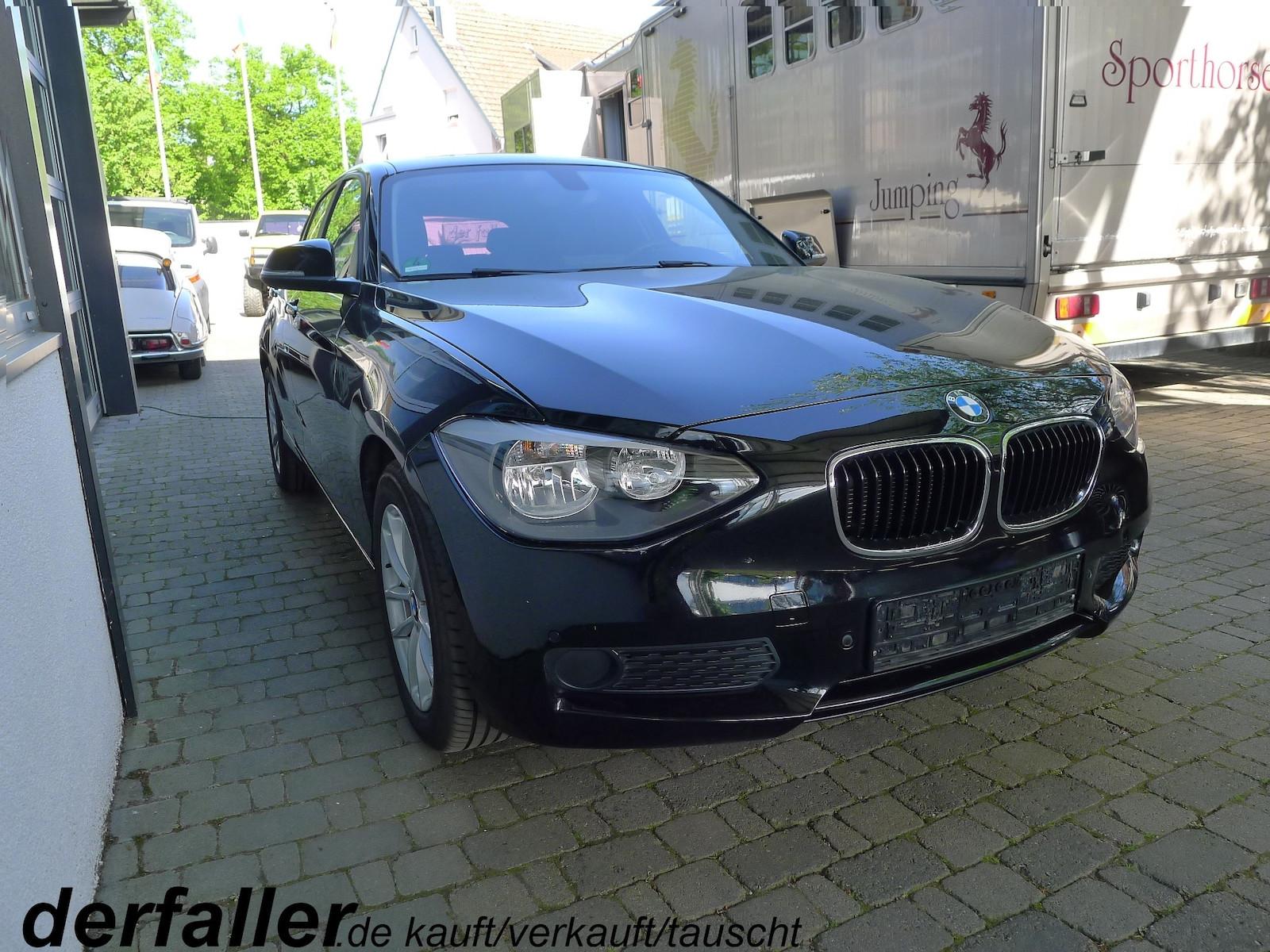 BMW 116i Automatik 8-fach bereift