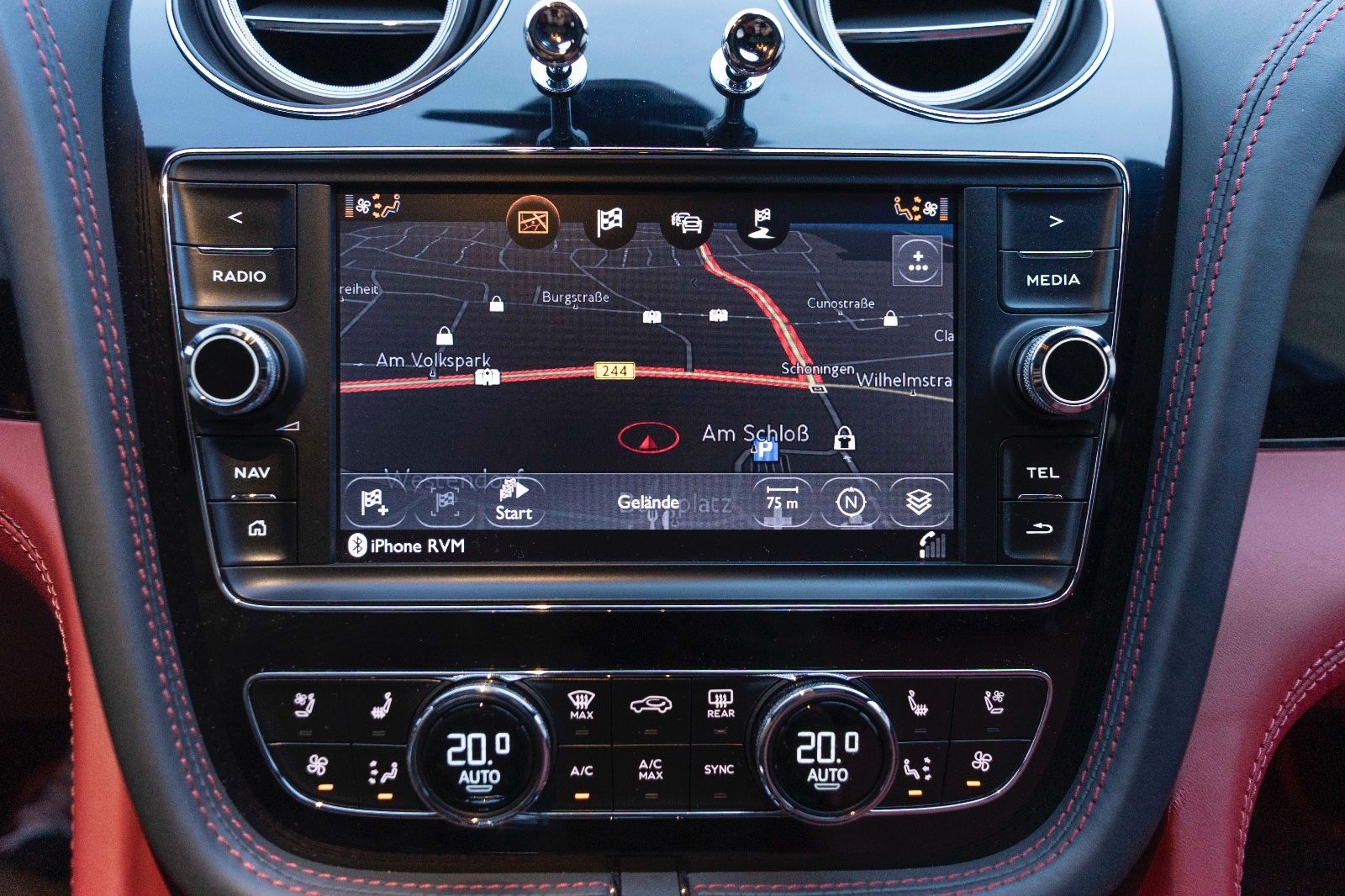 Fahrzeugabbildung Bentley Bentayga V8 HUD 360° MASSAGE ACC TOTW