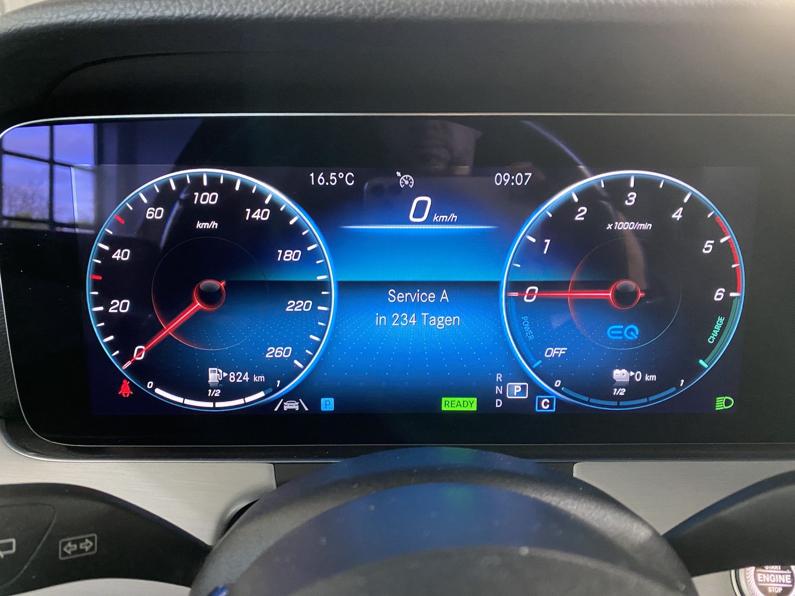 Fahrzeugabbildung Mercedes-Benz E 300 de 4-M T Avantgarde/WIDE/LED-HIGH/RFK/