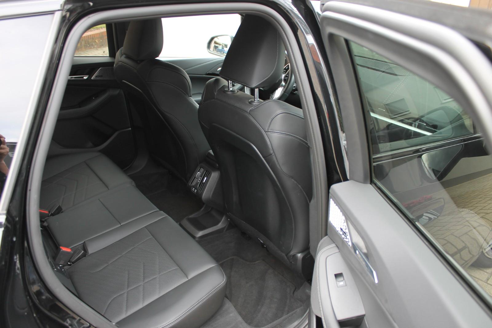 BMW Active 218i/A Navi-Head-Up, Panoramad, миниатюра 8