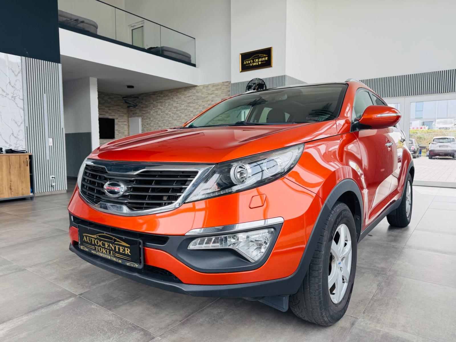 Kia Sportage Spirit 2WD Pano AHK