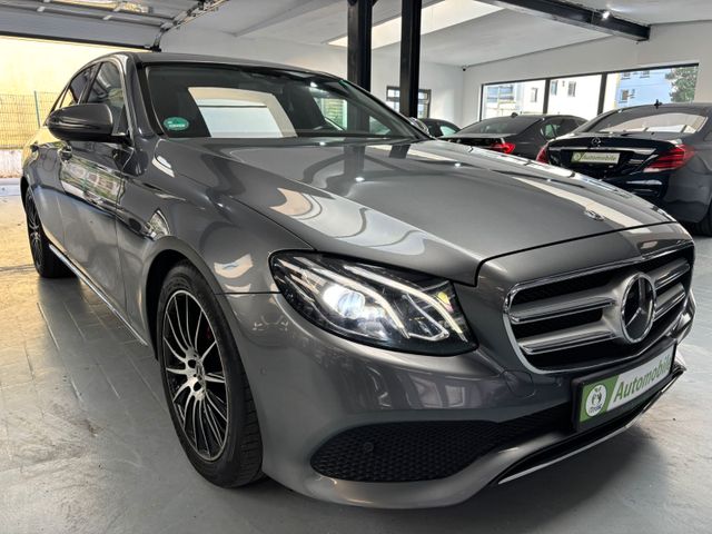 Mercedes-Benz E -Klasse Lim.220 d SCHECKHEFT NUR BEI MERCEDES!