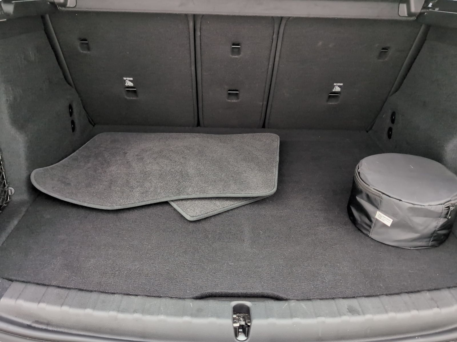 BMW 223 Active Tourer - Bild 16