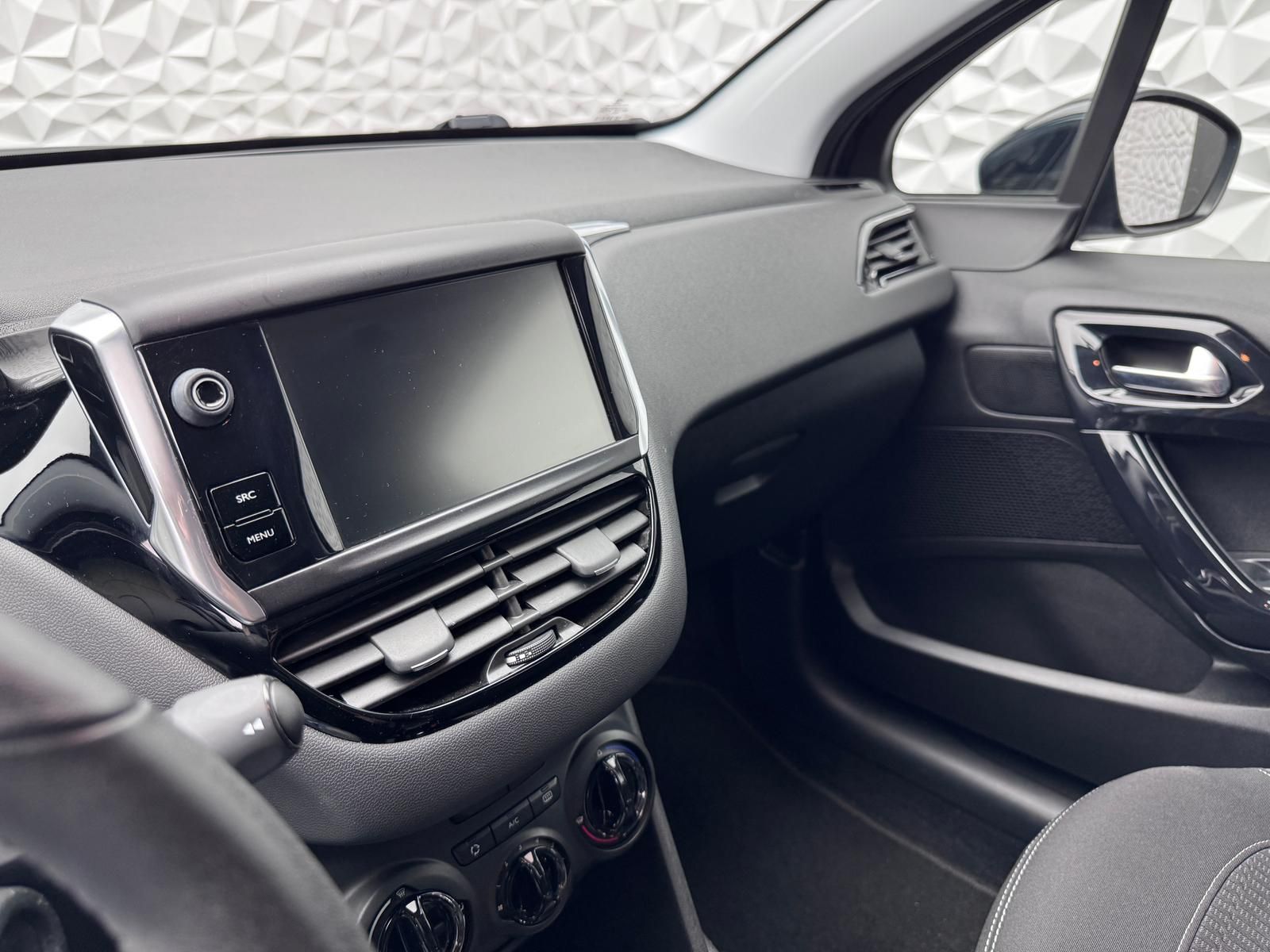 Fahrzeugabbildung Peugeot 1.2 e-VTi/PDC/TEMPOM/LED/HiFi/SITZHEIZ/ALLWETTER