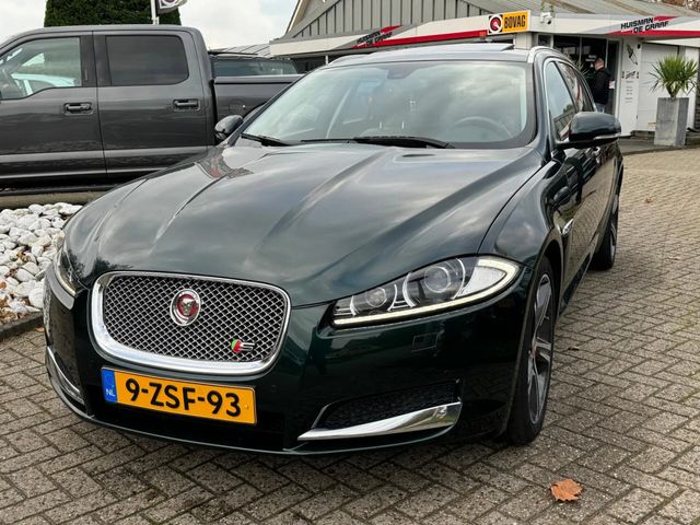 Jaguar XF Sportbrake 3.0D 2015 Prestige Groen Schiebeda