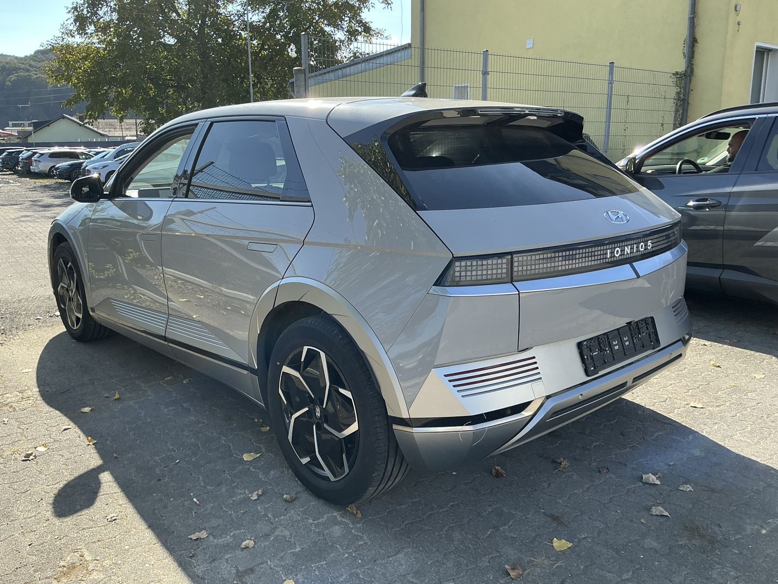Hyundai Ioniq 5 Techniq Leder R.Cam Navi ACC LED SHZ DAB imagem 2