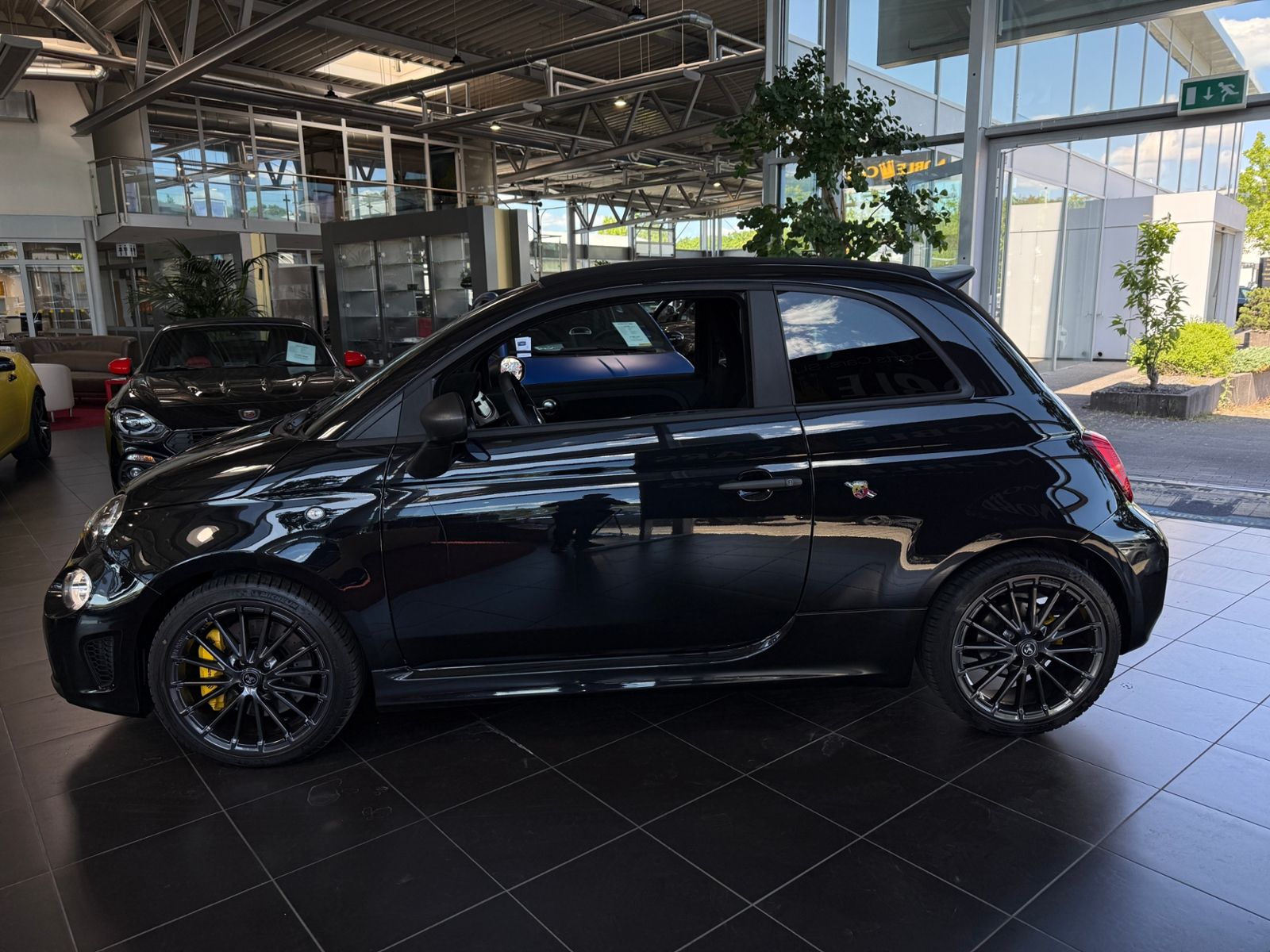 Fahrzeugabbildung Abarth 695C KLIMA NAVI ALU