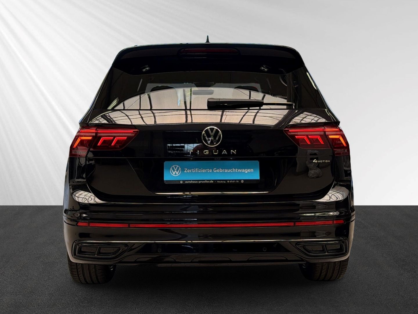 Volkswagen Tiguan 2.0 TDI R-Line 4Mo DSG AHK Kamera Pano foto 5