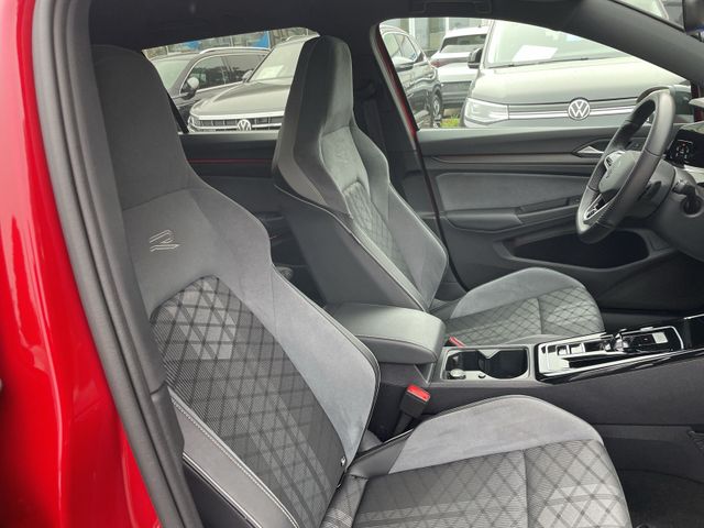 Golf Variant R-Line eTSi DSG Navi LED Kamera