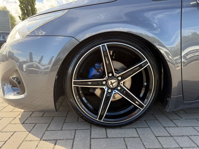 Toyota Avensis 1,8-l T. Sports – Sportfahrwerk