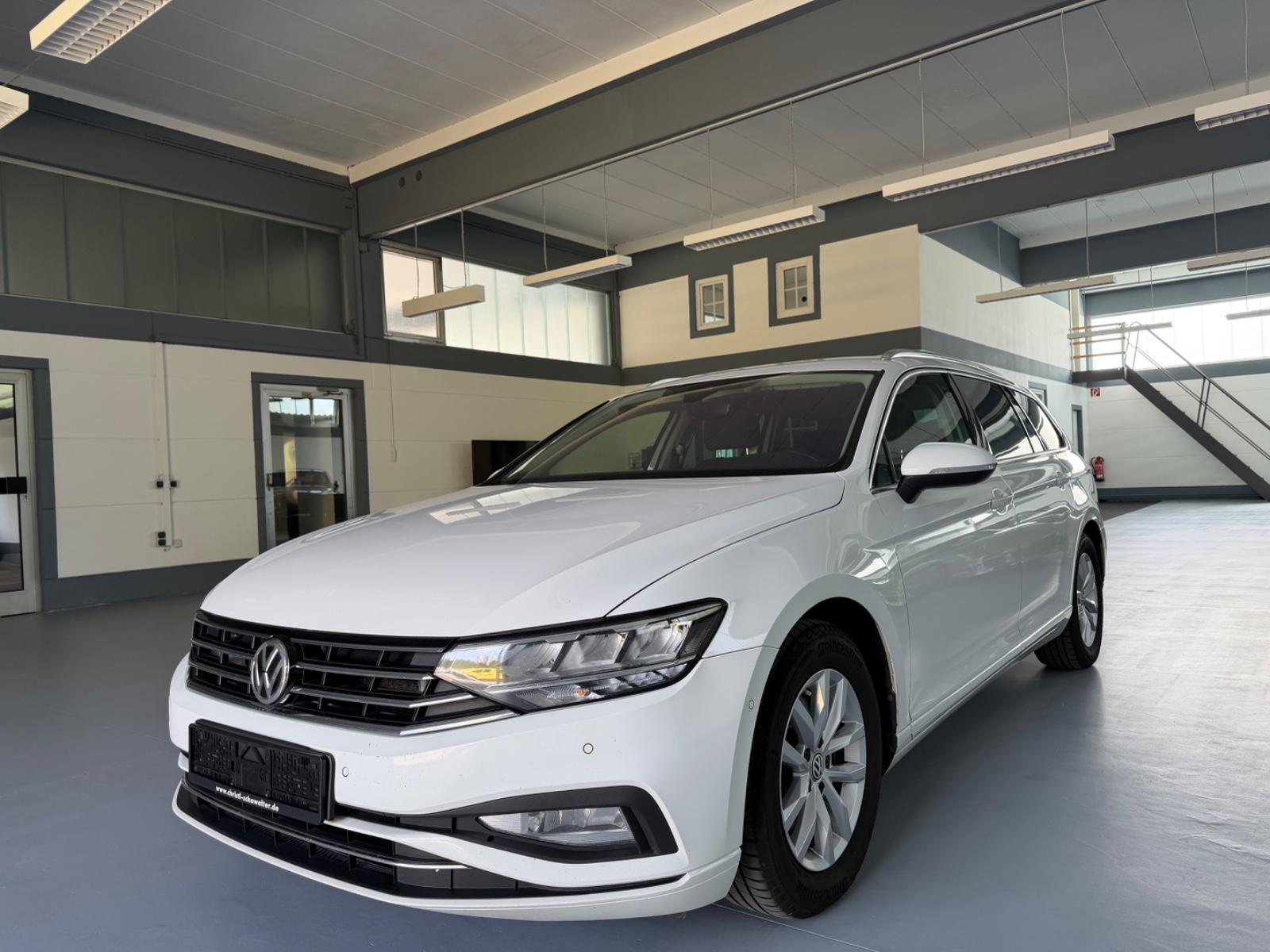 Volkswagen PASSAT 2.0 TDI BMT *DSG*NAVI*KAMERA*ACC*